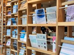 -猫的天空之城概念书店(北戴河蔚蓝海岸店)