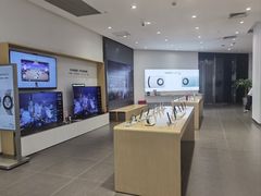 -华为授权体验店(中山公园来福士)