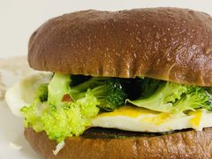 -Catch Bagel(芳草地店)