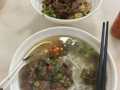 -阿阳牛腩腌面店