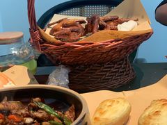 -鸽子侯·家宴·平价海鲜(市图书馆店)