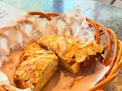 杏仁羊角-麦田工坊(月湖店)