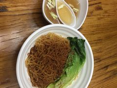 -小梁哥云吞面(黄贝岭店)