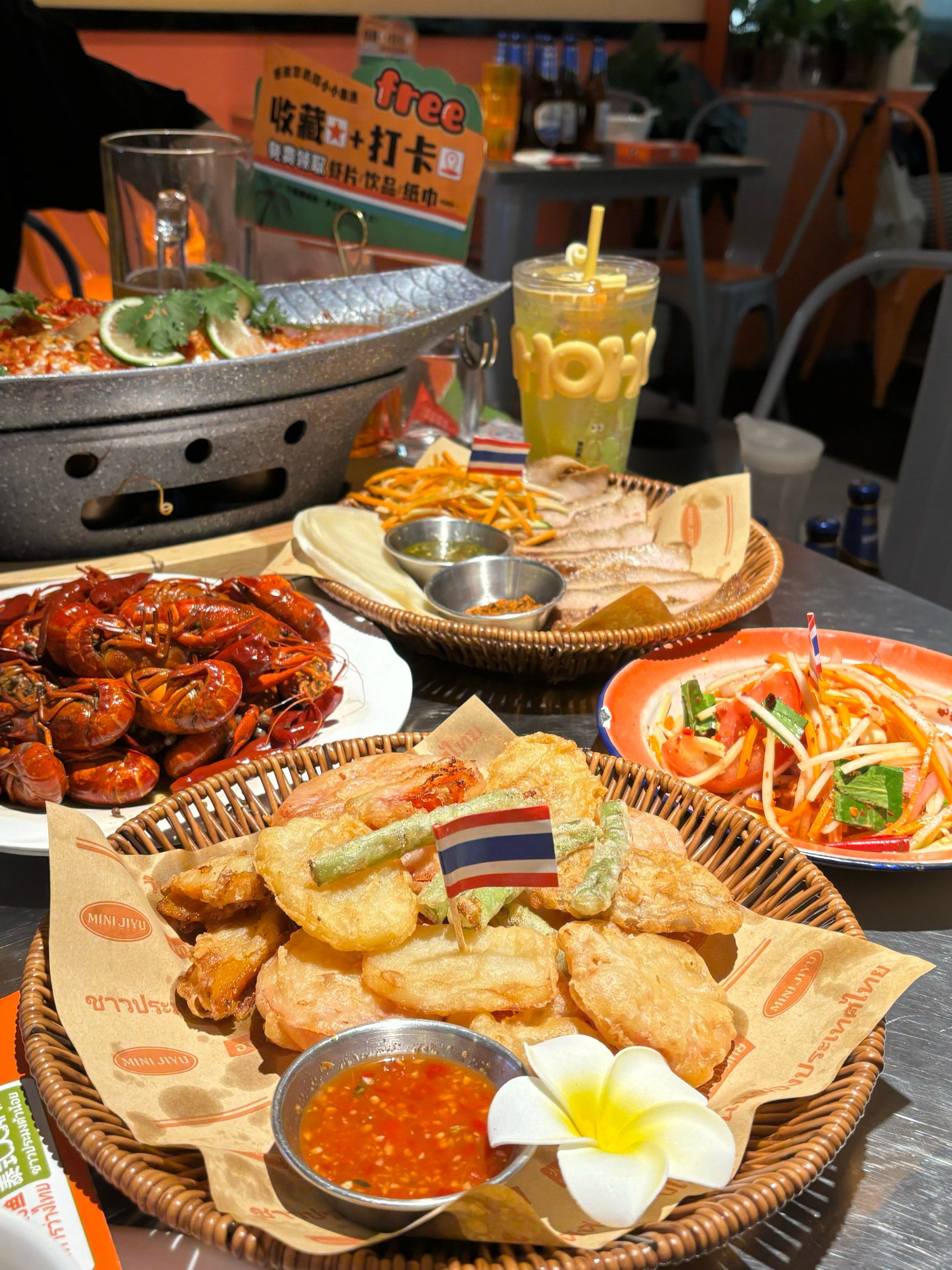 青羊万达的小小集渔做活动了啦