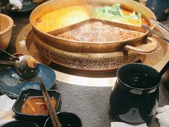 -湊湊火锅·茶憩(打浦桥日月光店)