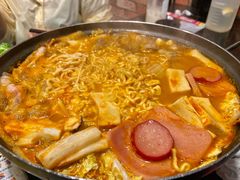 -炙韩料理·部队锅专门店