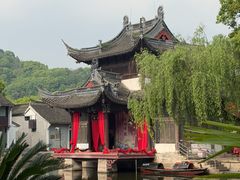 -鲁镇
