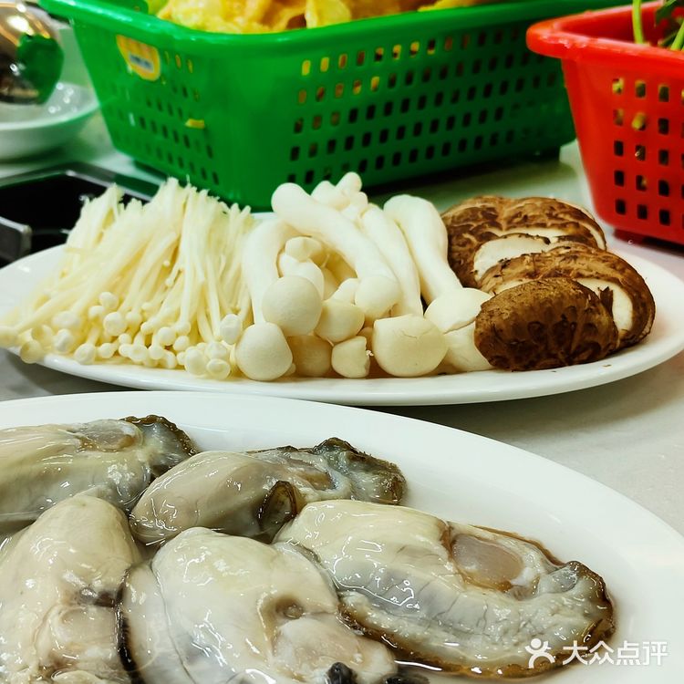 拱北 | 珠海吃蚝新店，下了轻轨就能吃到‼️