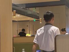 -海底捞火锅(金山百联店)