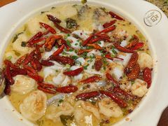 -江渔儿酸菜鱼专门店(明珠广场店)