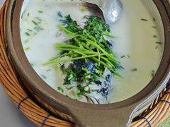 -天乐农家鱼头王(天目湖店)