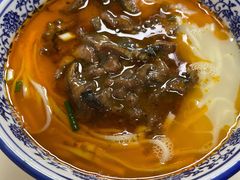 黄鳝鳝鱼面-何记鳝鱼面馆(开发区分店)