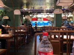 大堂-松沪名灶·豆浆鱼头·新上海菜(飞航吾悦广场店)