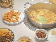 -粤顺渔坊·中山脆肉鲩火锅(清湖店)