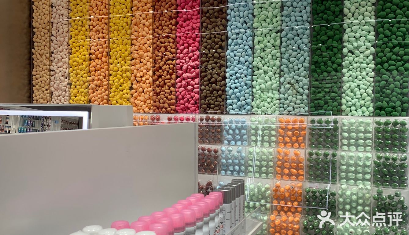 美妆集合店yyds调色师