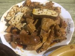 -吴长子卤菜馆(统一街店)