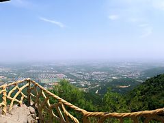 -鬼笑石后山停车场