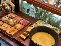 -银米·云南传统过桥米线(双廊黑金冠店)