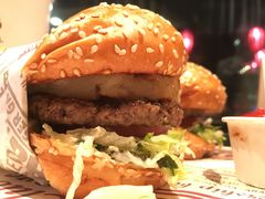 凤梨牛肉特煲-The Habit Burger Grill 哈比特汉堡(复兴soho店)