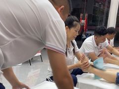 -郑远元专业修脚房·按摩·肉刺·灰指甲(东安路店)