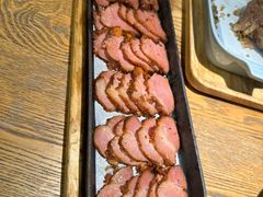 -蜜桃餐厅·伴山(湖滨商业街店)