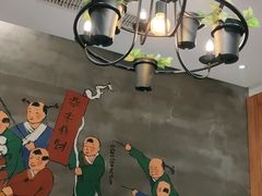-琥珀老六龙虾(四里河店)
