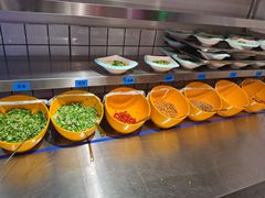 自助调料区-蛙一刀·麻椒鱼火锅(金仙桥店)