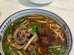 -镇南锅盖面馆(解放路店)