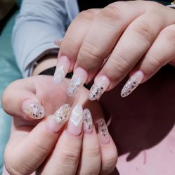 -H12 STAR日式美甲美睫专门店
