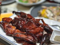 -蔼若春.传承三十年云南菜(金碧公园店)