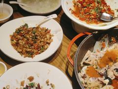 -爱碗亭·鲜炒湖南菜(壹城中心店)