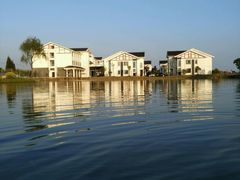 -明珠湖天鹅苑·农家菜馆