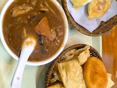 -穆彦华逍遥镇胡辣汤(岗坡路店)