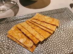 杏仁脆片-荣轩(新荣记环球金融中心店)