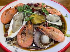 -老东镇啤酒屋海鲜加工·蒸汽海鲜·海鲜烧烤(台东店)