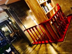 -HIGH FIVE哈福手工汉堡(桂林路店)