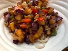 茄子肉丁打卤面-乐三里屯面馆(阿那亚店)