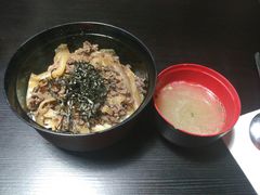 牛肉盖饭-日本料理神拉面