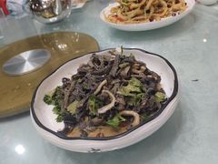 -六和聚传统烤鸭.天津菜(和平店)