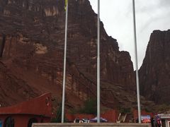 -天山神秘大峡谷