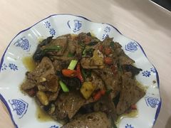 爆炒猪肝-老游独一佳湘菜馆(高新四路店)