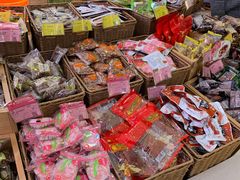 -来伊份(龙之梦长宁店)
