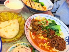 -大嘻咹biangbiang面(历史博物馆店)