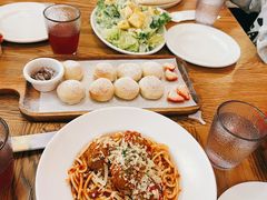 -城市大道红炉披萨烘焙坊