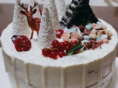 -半勺舒舒生日蛋糕店