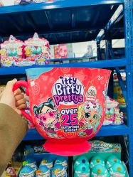 -逝水玩具折扣店