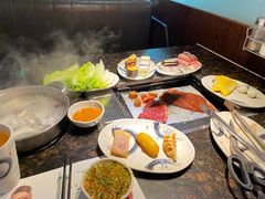 -阪尚皇·原切牛排·烤肉火锅自助(北京路店)