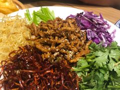 香辣肉丝卷饼-小幸湖春饼(悦茂购物中心店)