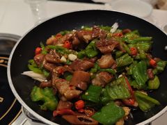 -张大师鸭爪爪特色干锅(南湖店)
