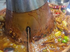 -老佛爷铜炉蛙锅(挂绿店)